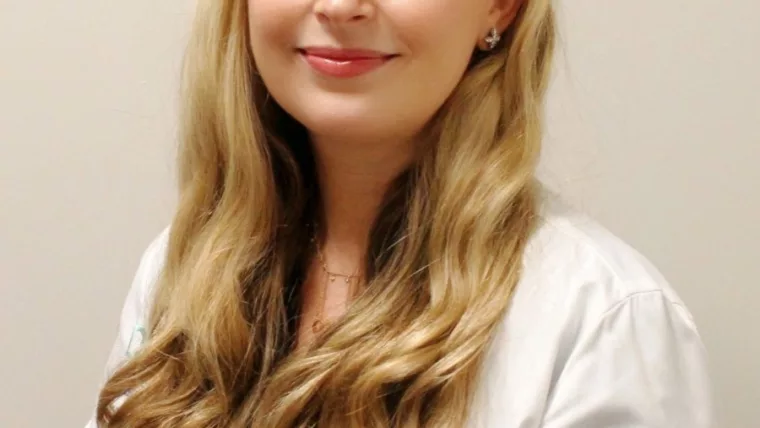 Dr. Chelsea Cooper